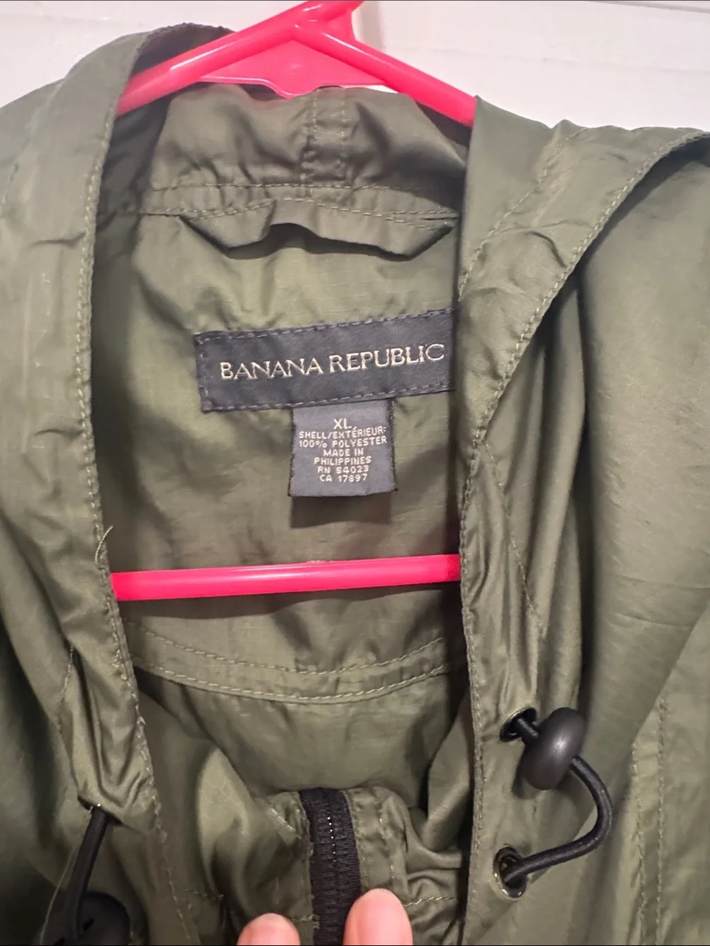 Banana Republic XL Men’s Lightweight Olive Green Hooded Windbreaker Jacket